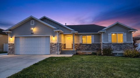 Tiny photo for 987 N 650 E, Morgan, UT 84050 (MLS # 2155347)