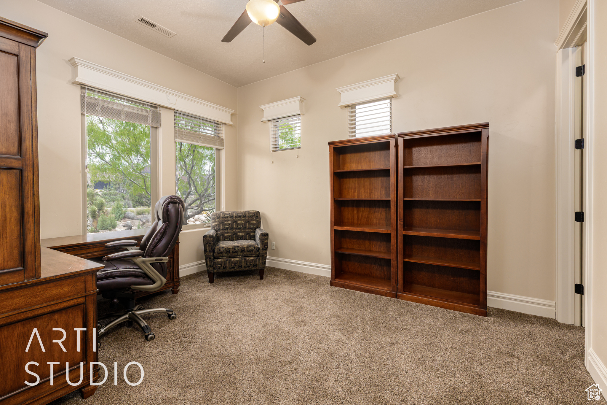 RICHARD PARRY MINOR LOT - Residential