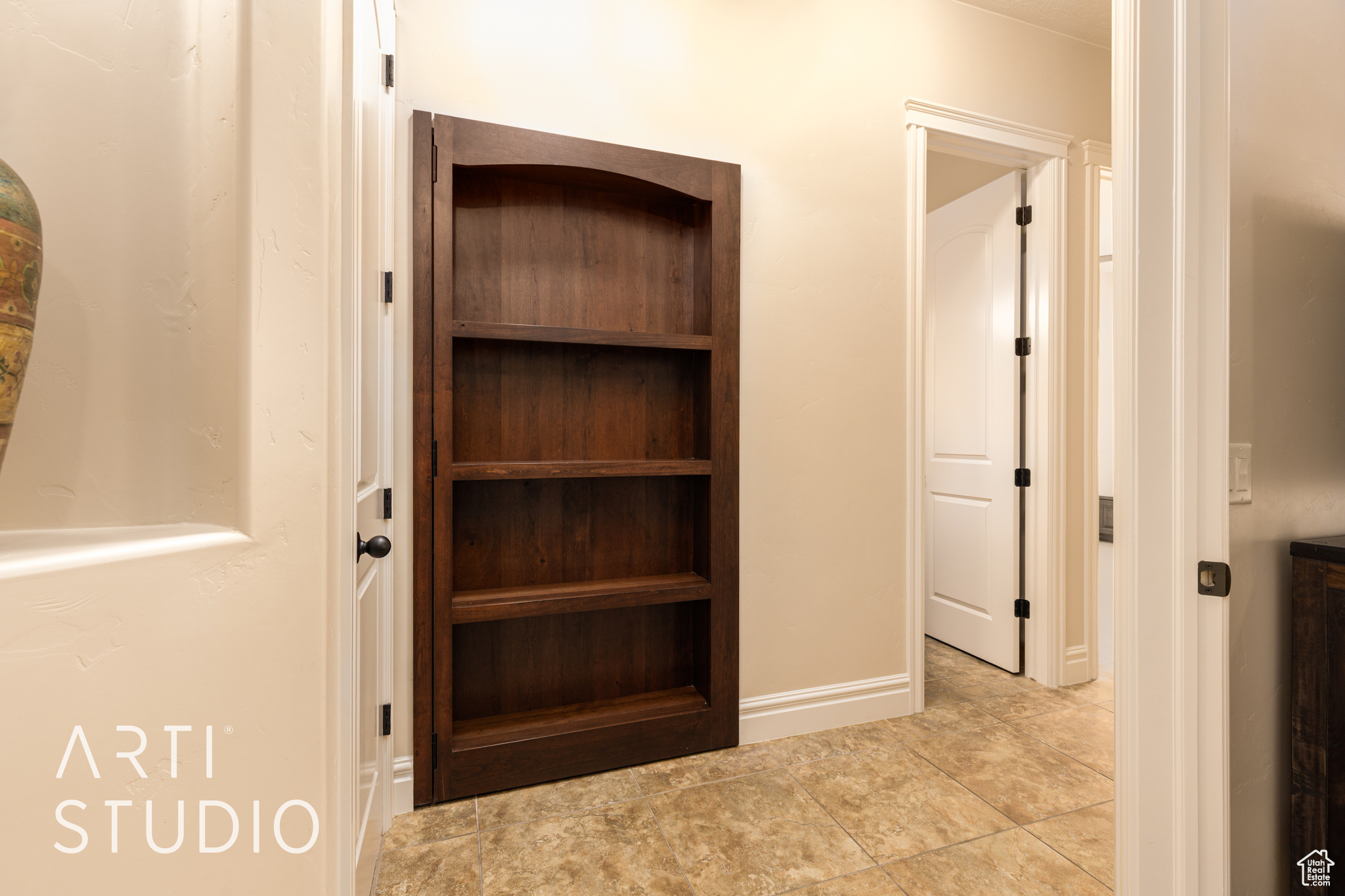 RICHARD PARRY MINOR LOT - Residential