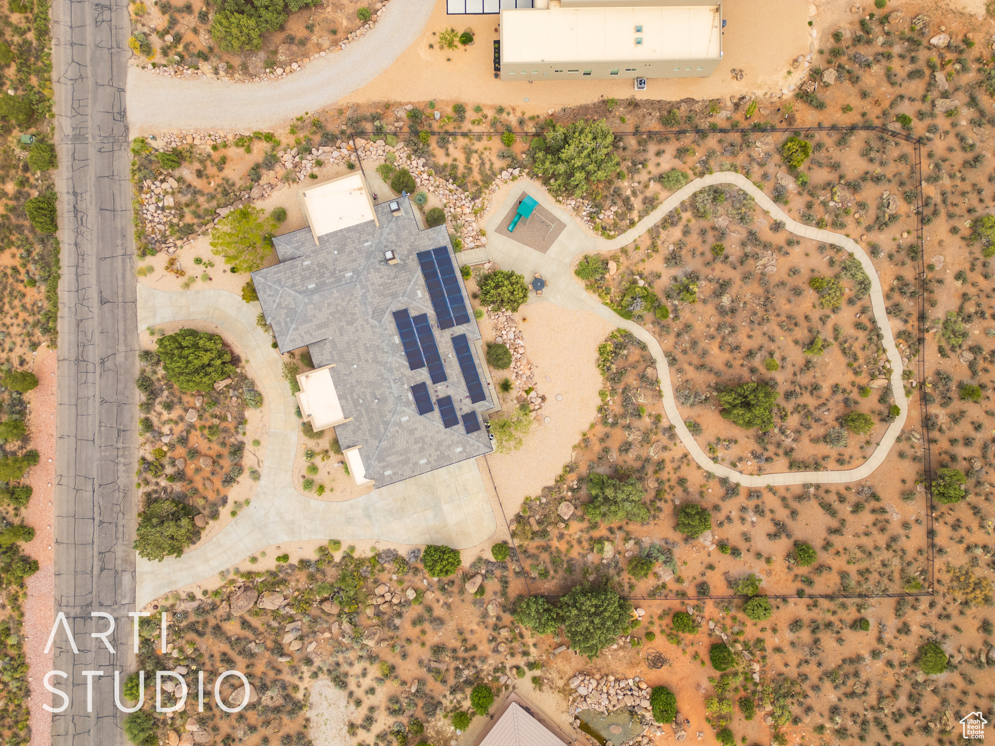 RICHARD PARRY MINOR LOT - Residential