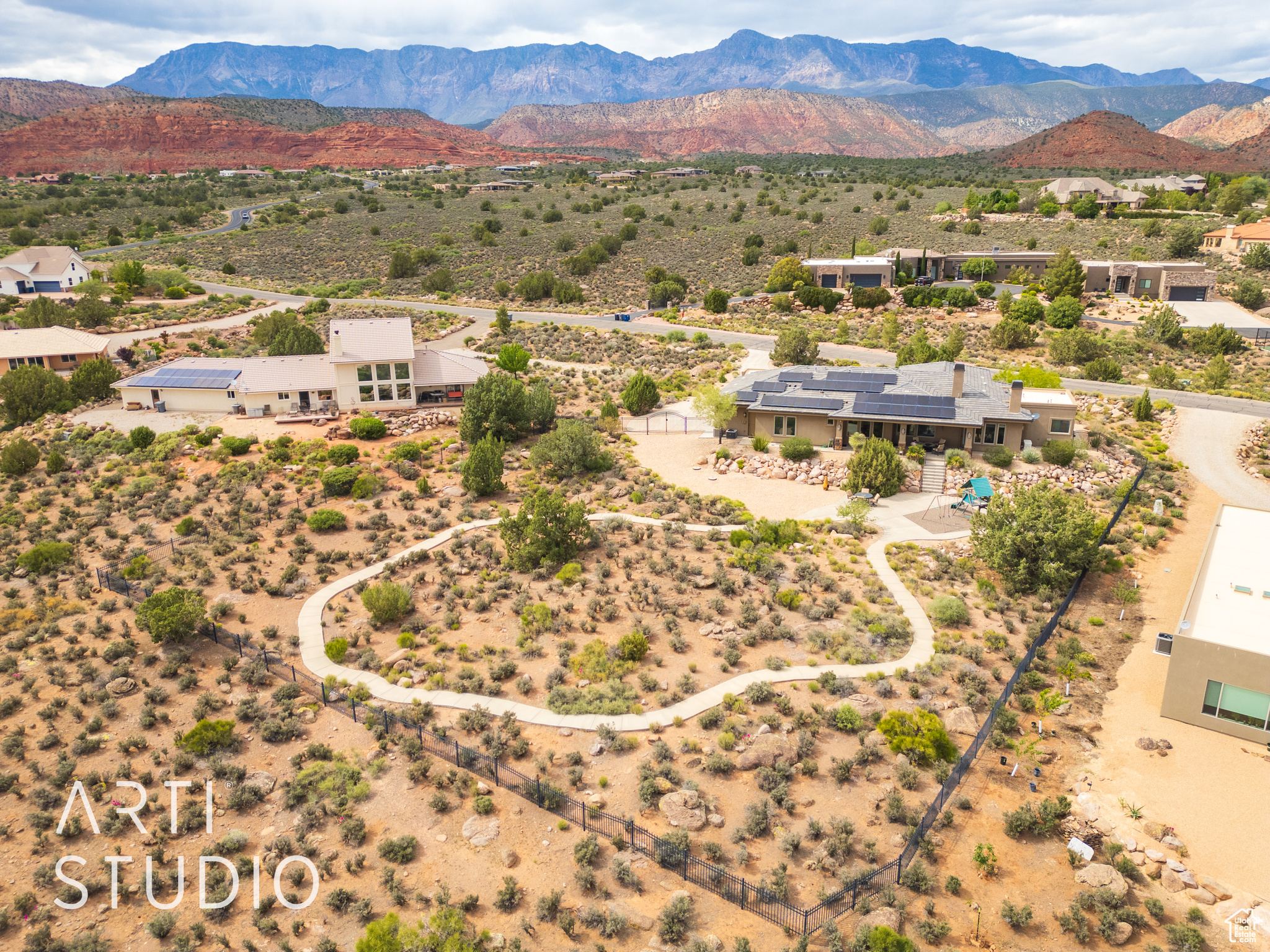 RICHARD PARRY MINOR LOT - Residential