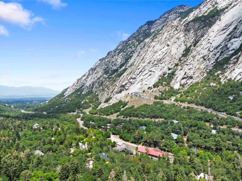 Photo of 5004 E WASATCH RESORT RD, Sandy, UT 84092 (MLS # 2173354)