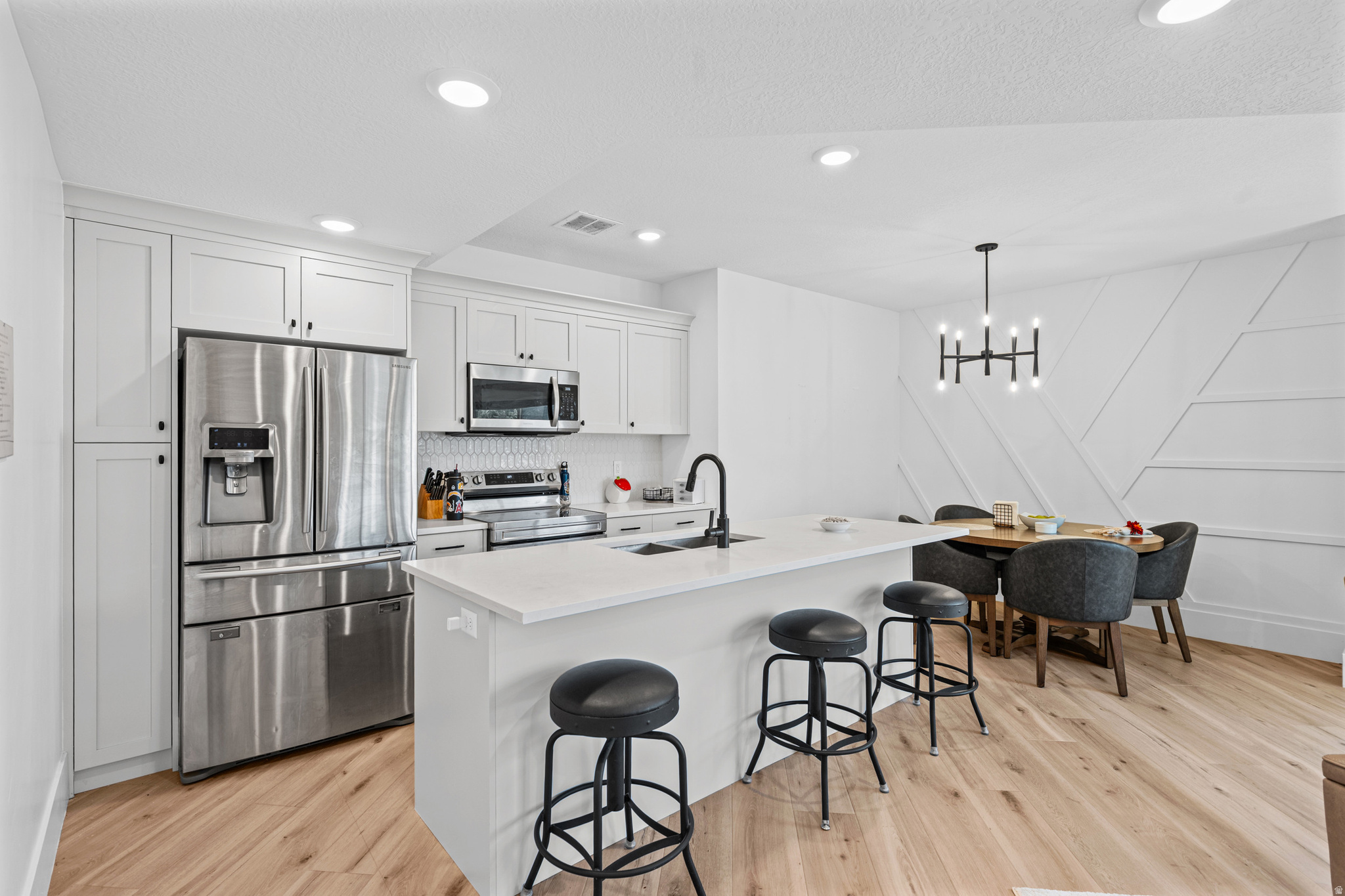 GRANITE GLEN - Residential