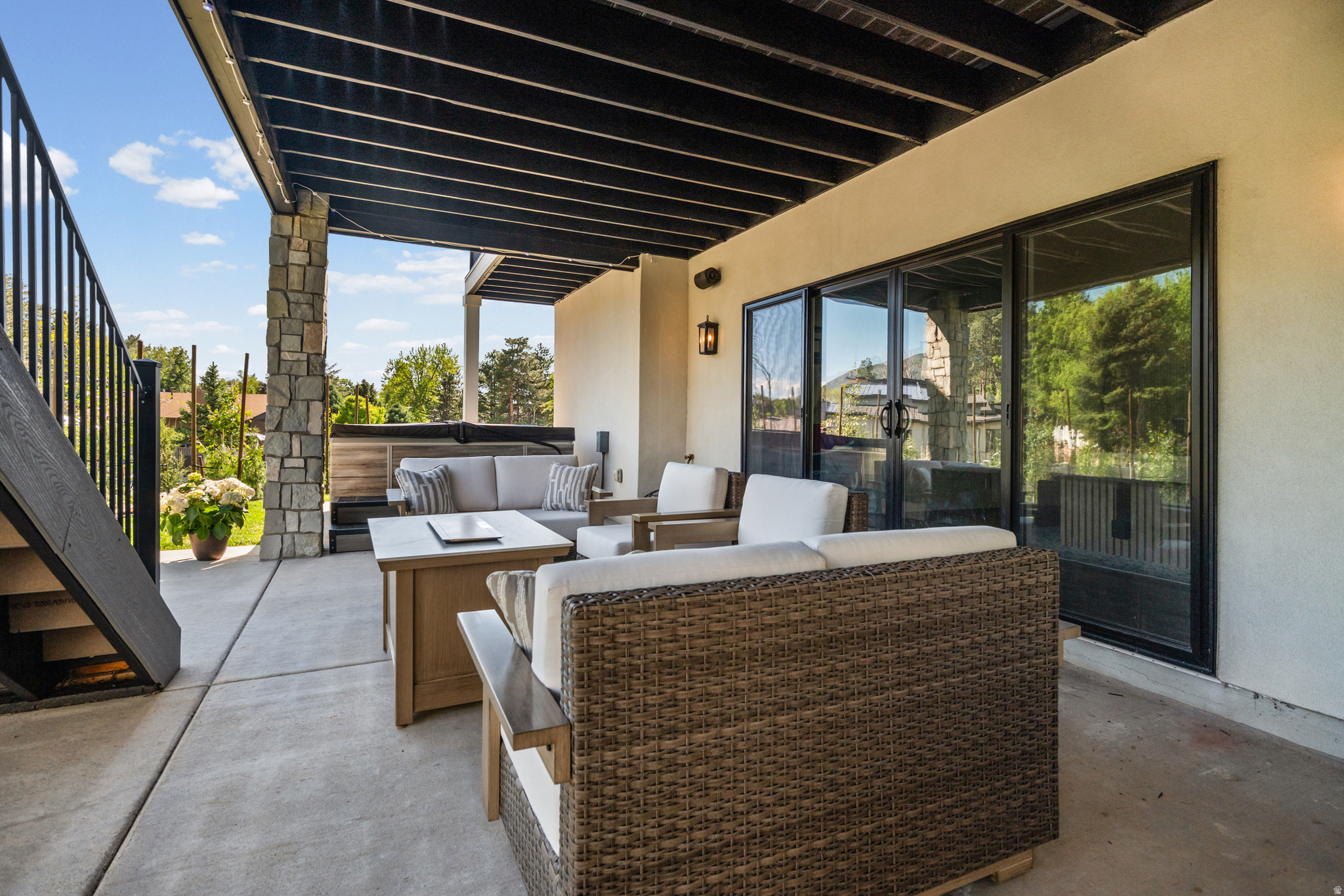GRANITE GLEN - Residential