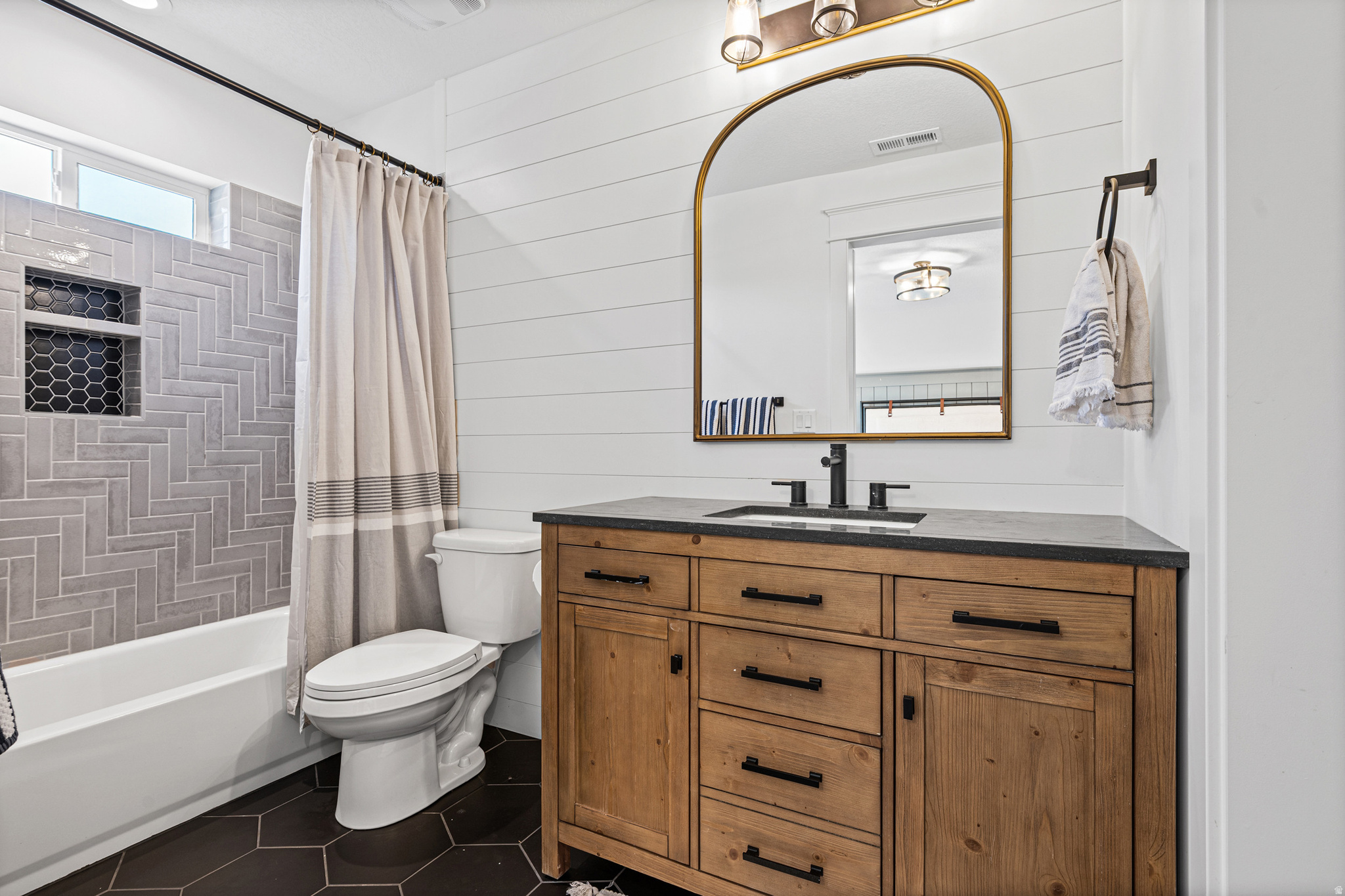 GRANITE GLEN - Residential