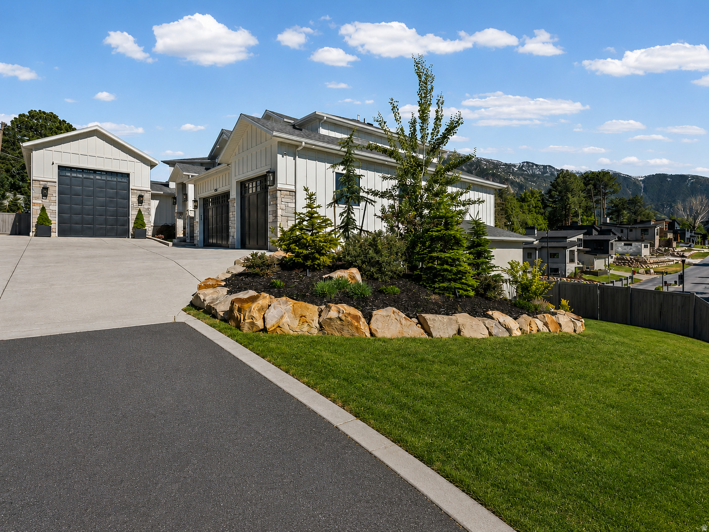 GRANITE GLEN - Residential