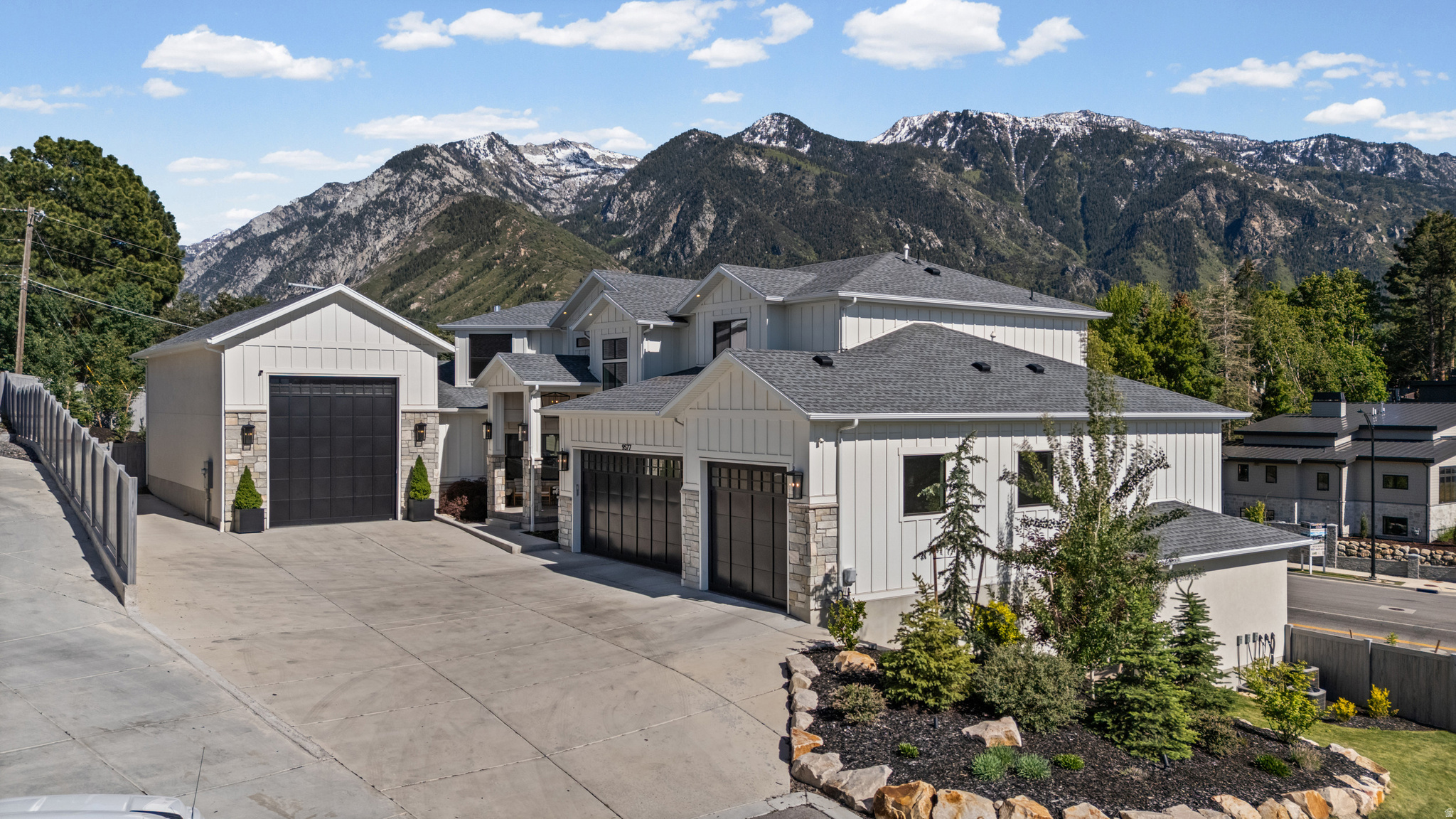 GRANITE GLEN - Residential