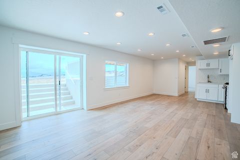 Tiny photo for 1258 S BOXELDER DR, Saratoga Springs, UT 84005 (MLS # 2075483)