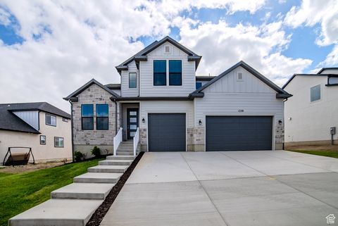 Photo of 1258 S BOXELDER DR, Saratoga Springs, UT 84005 (MLS # 2075483)