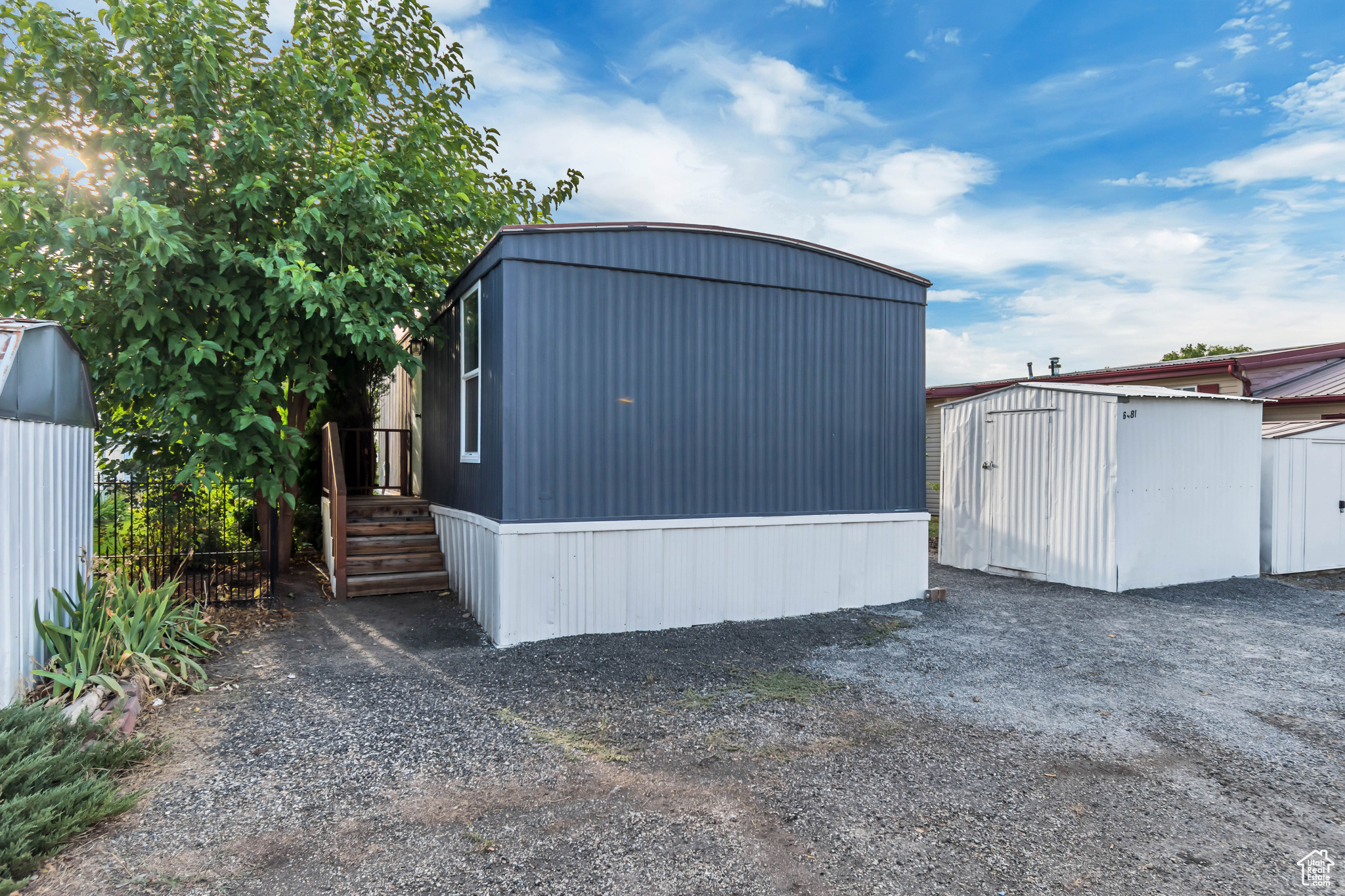 WINDSOR ESTATES - Residential