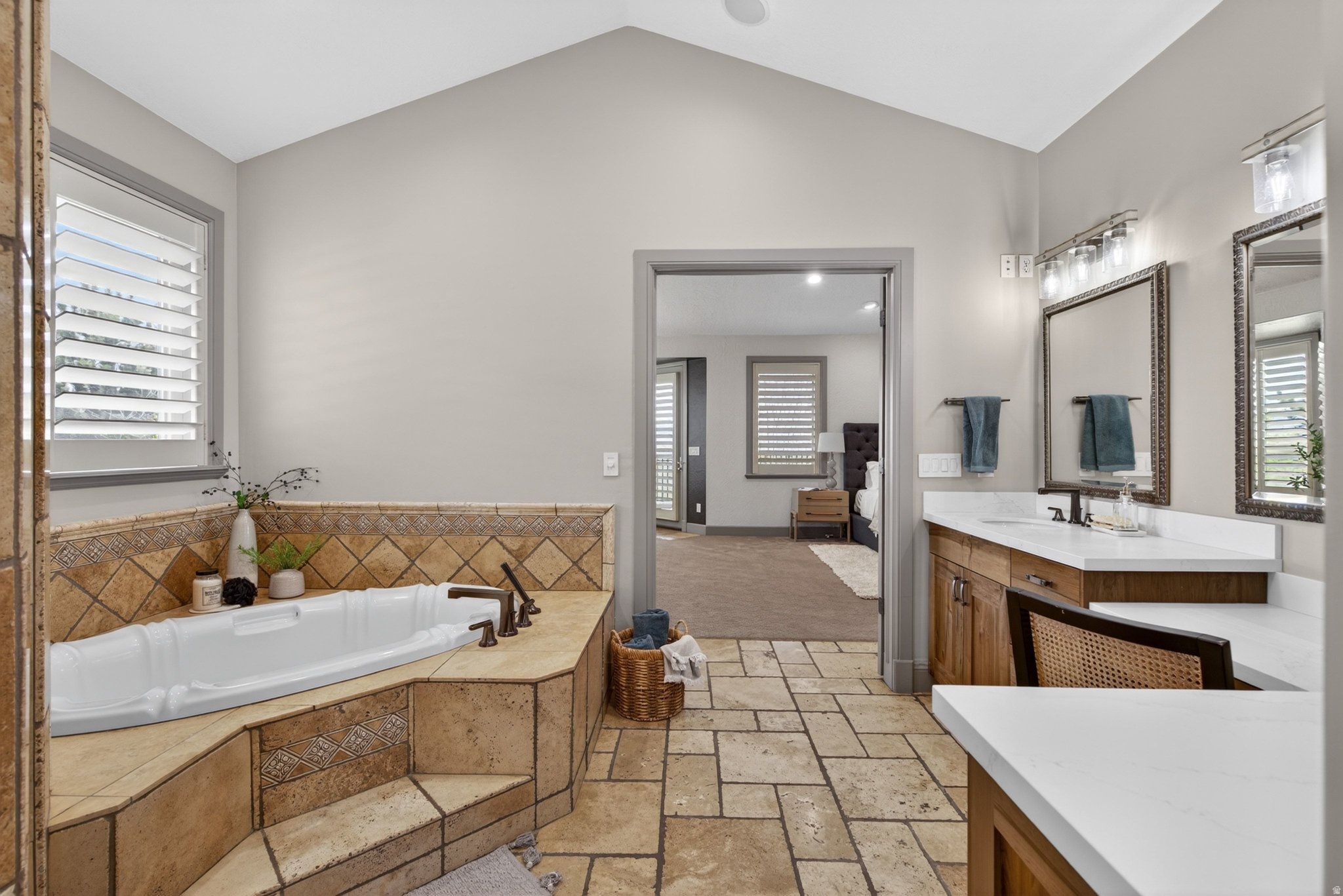 HEALEY HEIGHTS - Residential