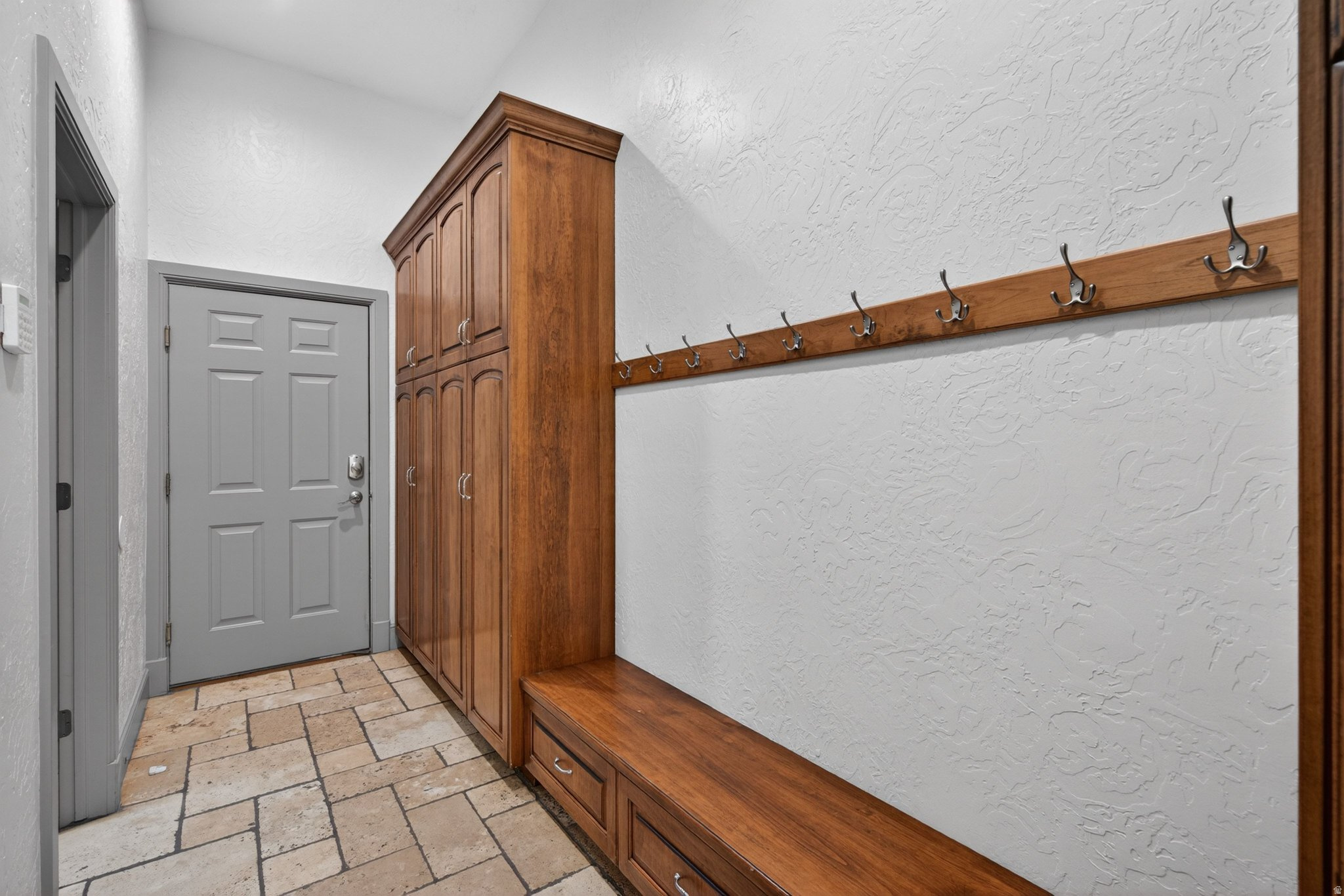 HEALEY HEIGHTS - Residential