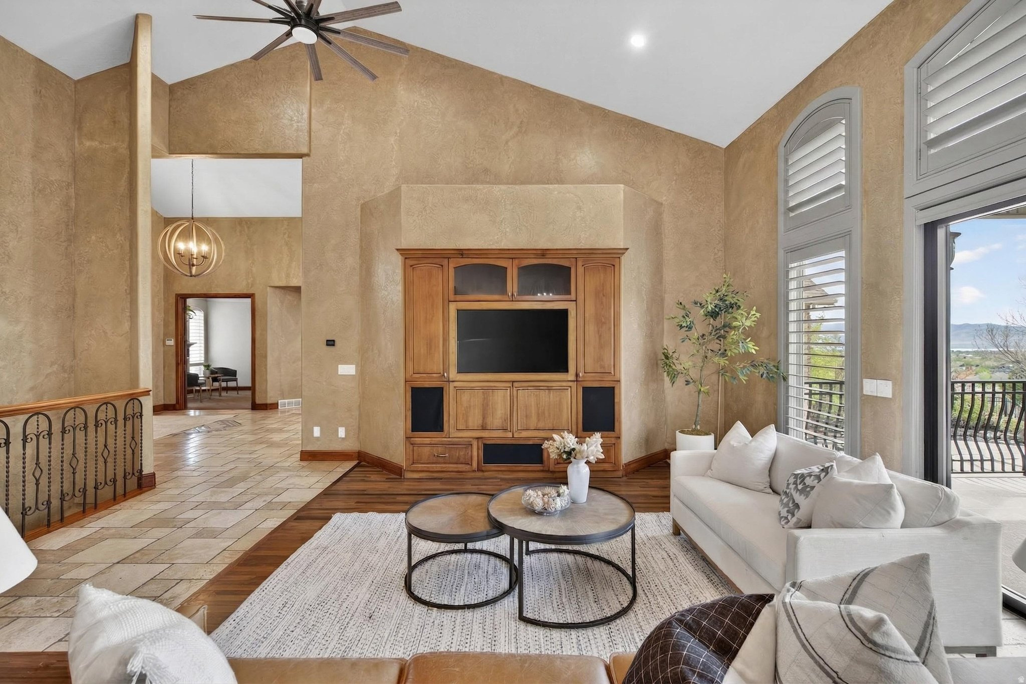 HEALEY HEIGHTS - Residential