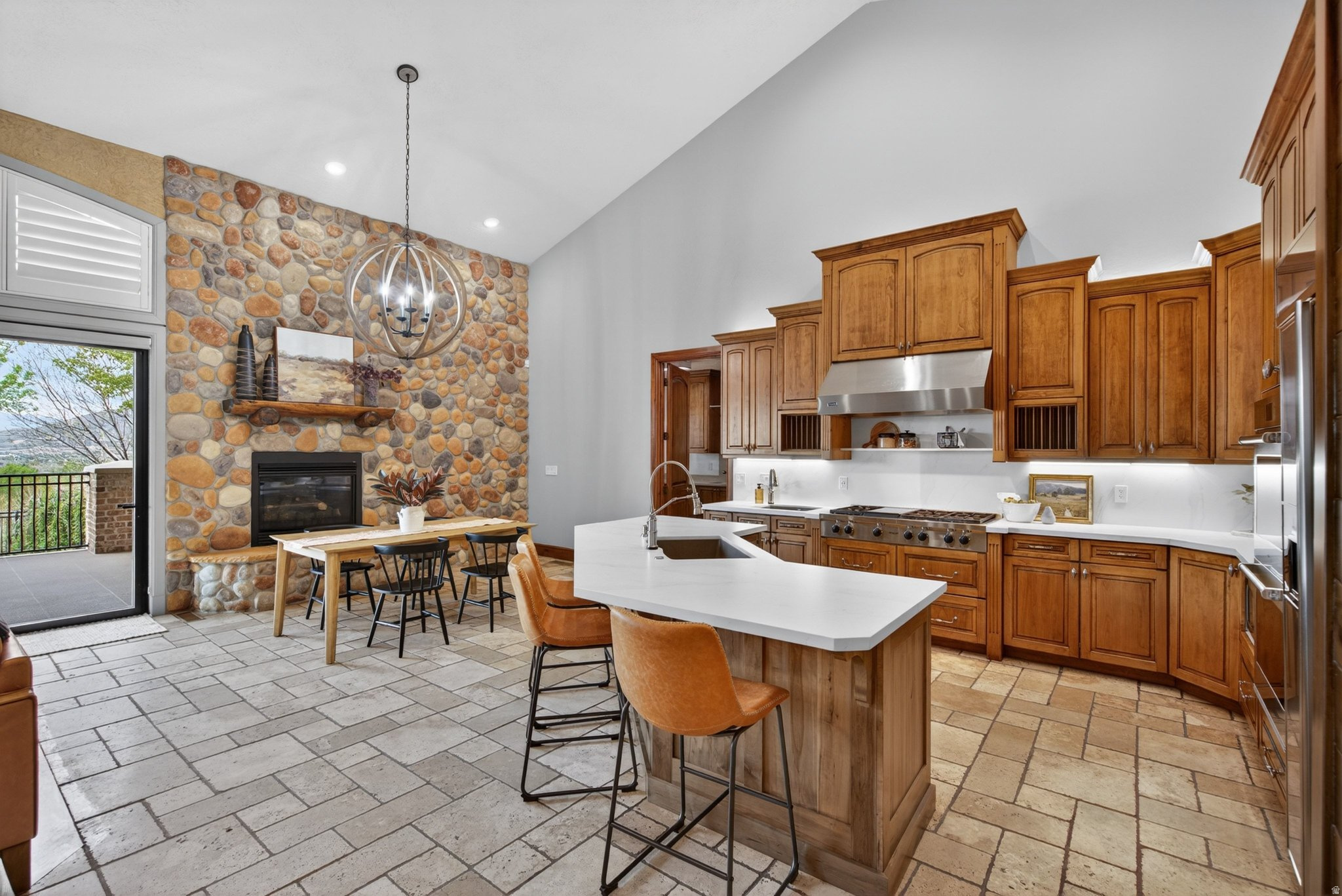 HEALEY HEIGHTS - Residential