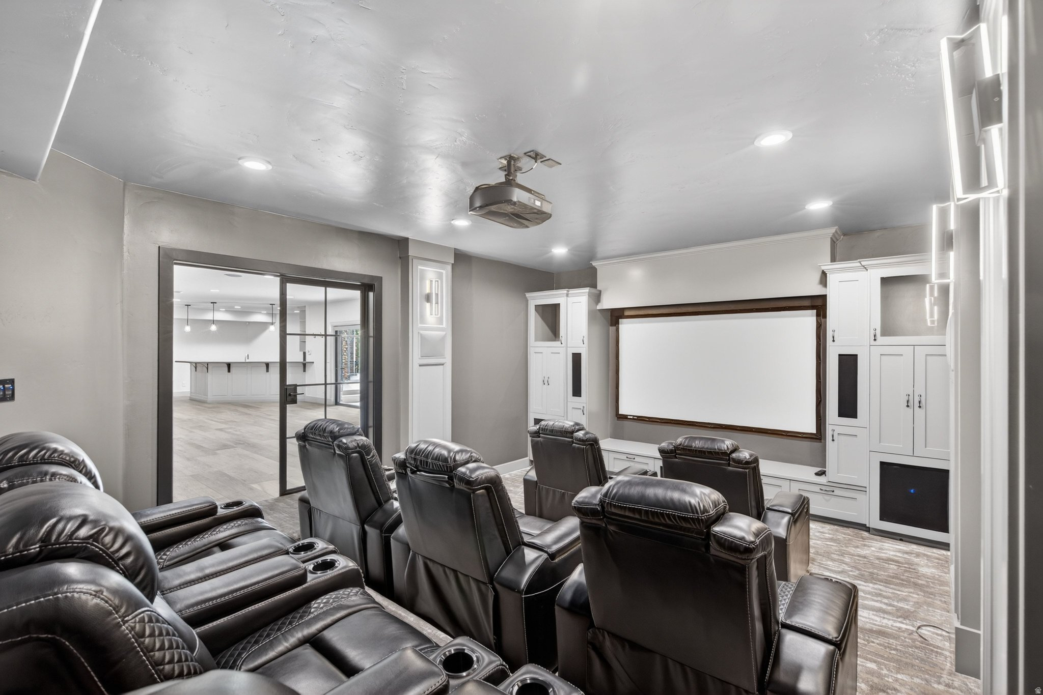 HEALEY HEIGHTS - Residential