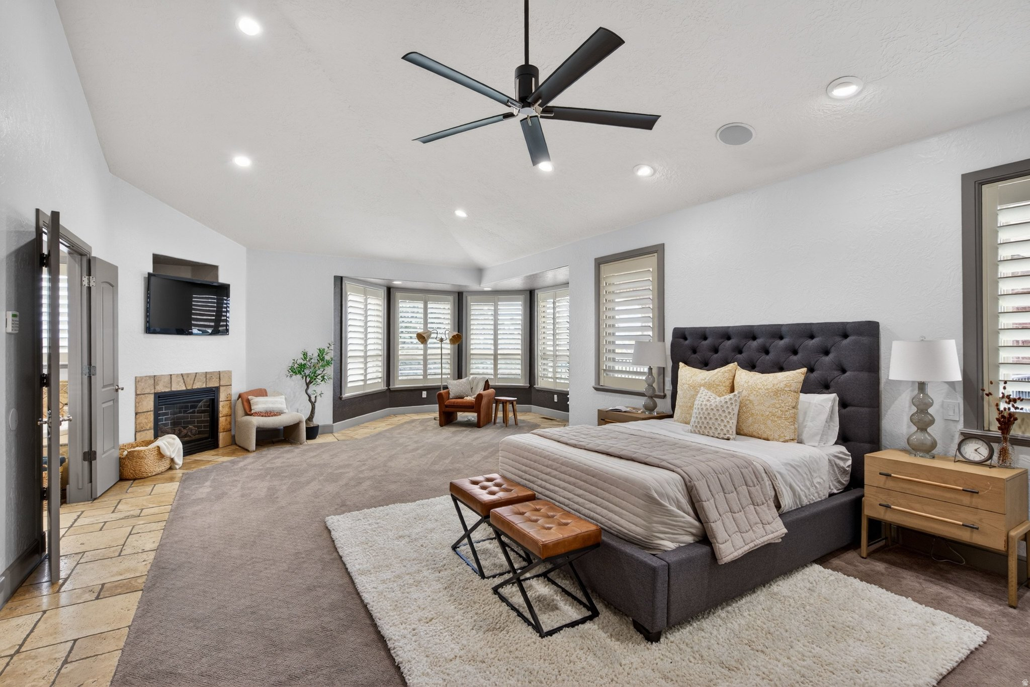 HEALEY HEIGHTS - Residential