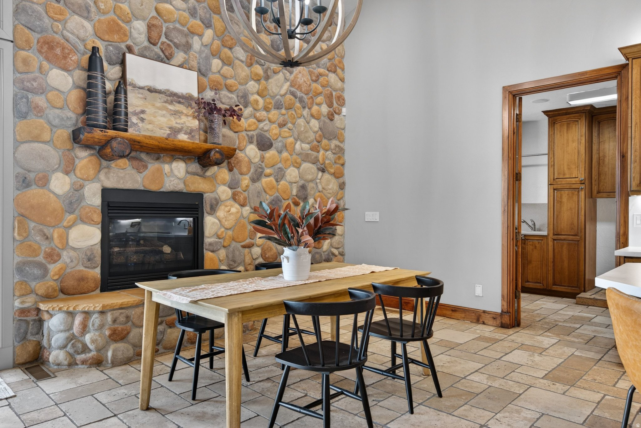 HEALEY HEIGHTS - Residential