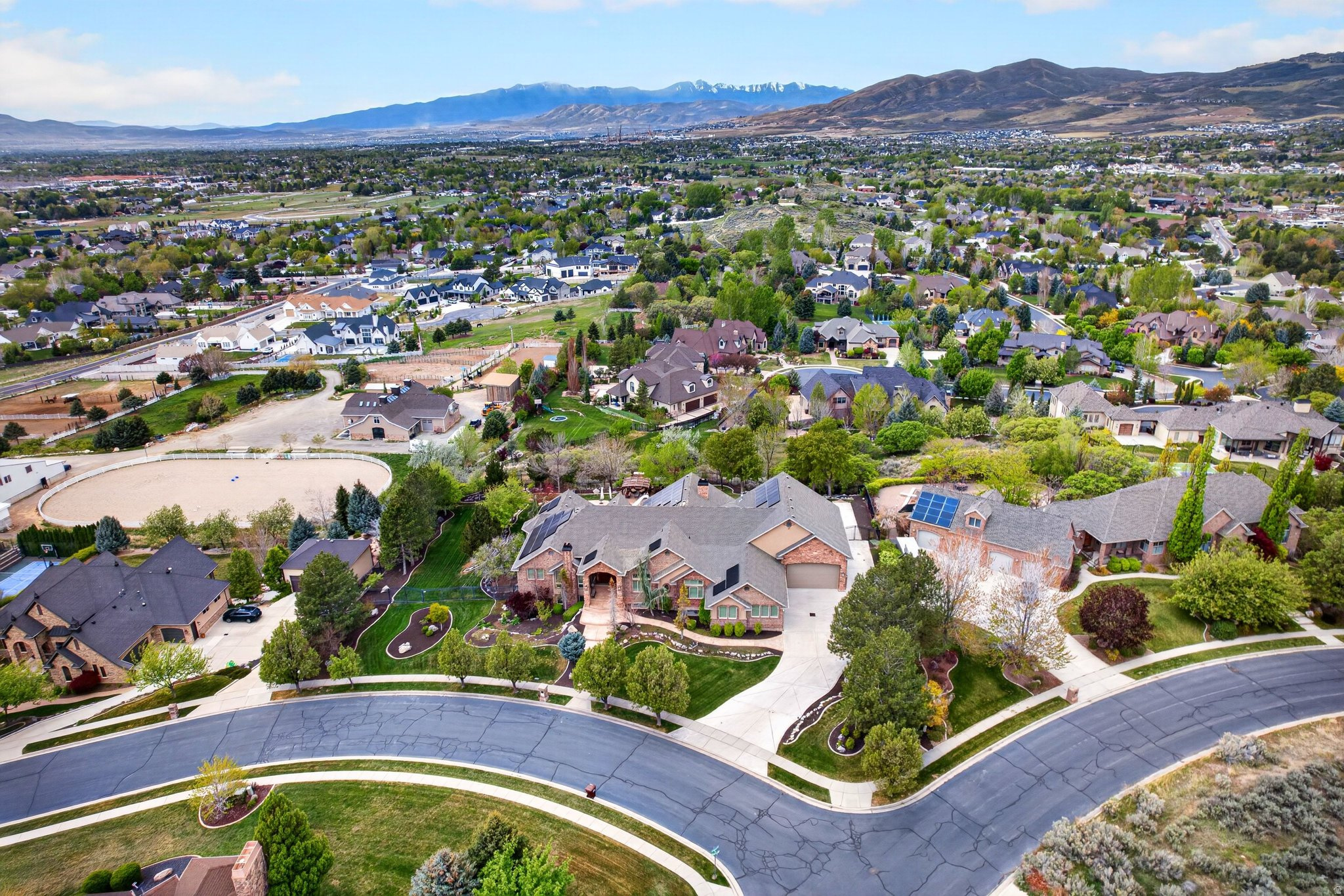 HEALEY HEIGHTS - Residential