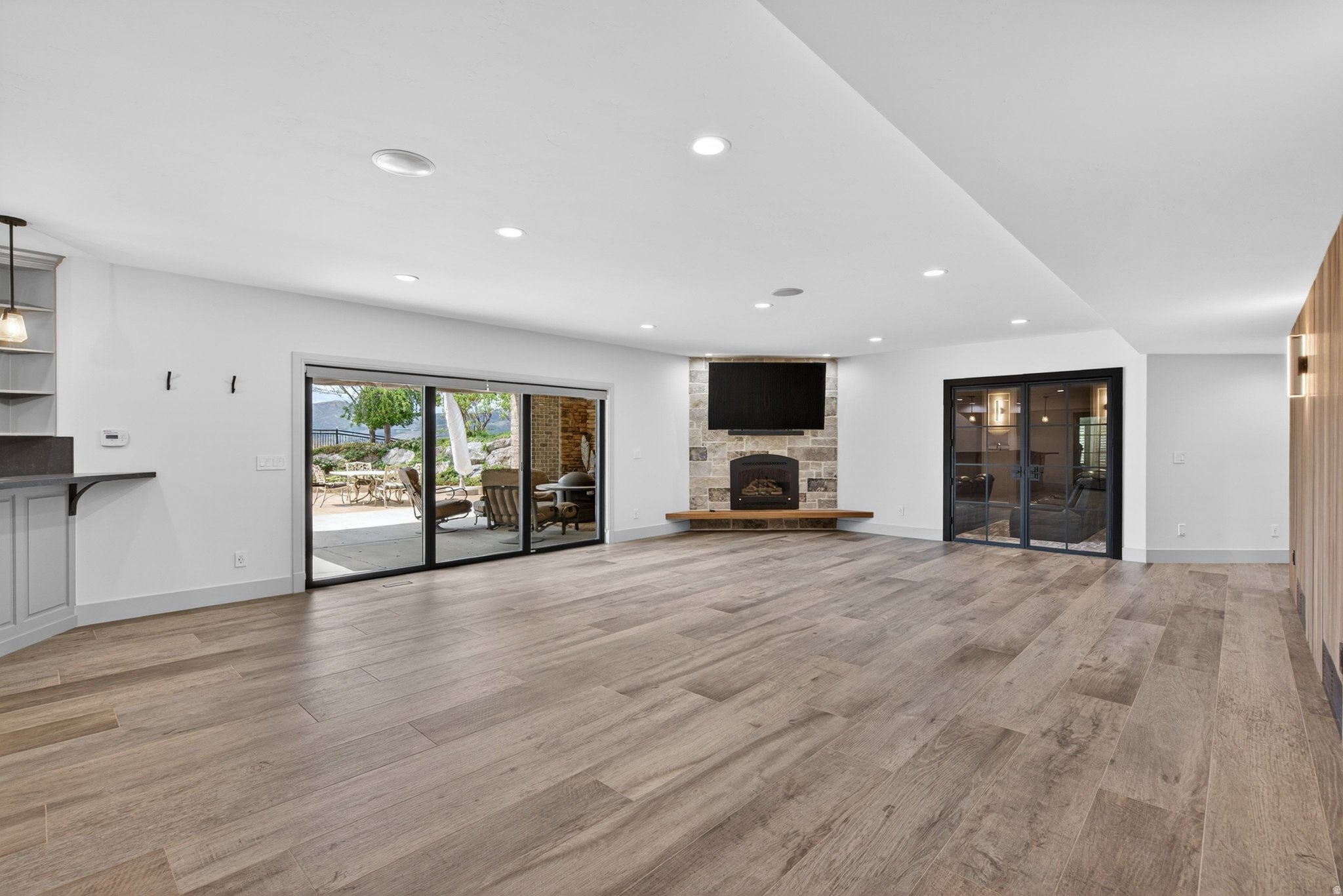 HEALEY HEIGHTS - Residential