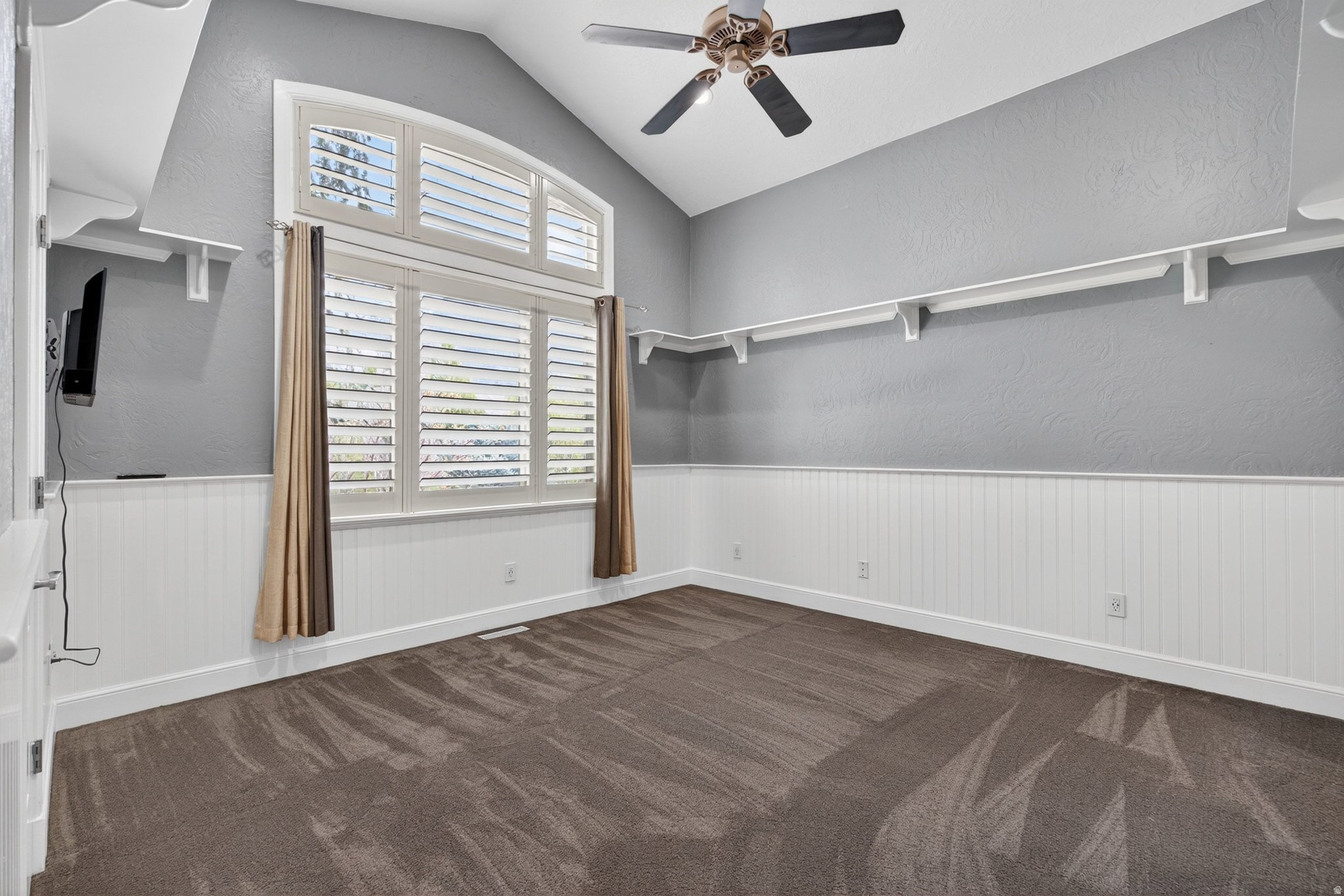 HEALEY HEIGHTS - Residential