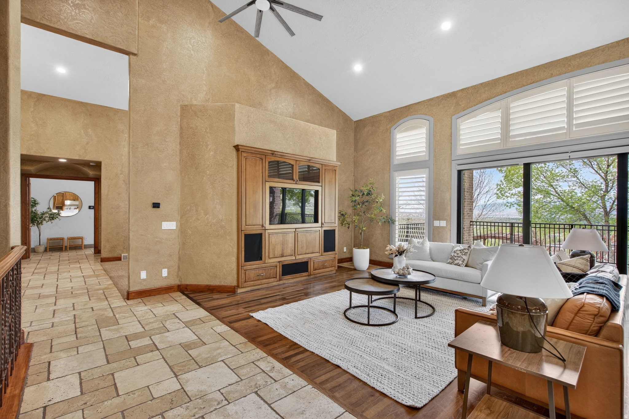 HEALEY HEIGHTS - Residential