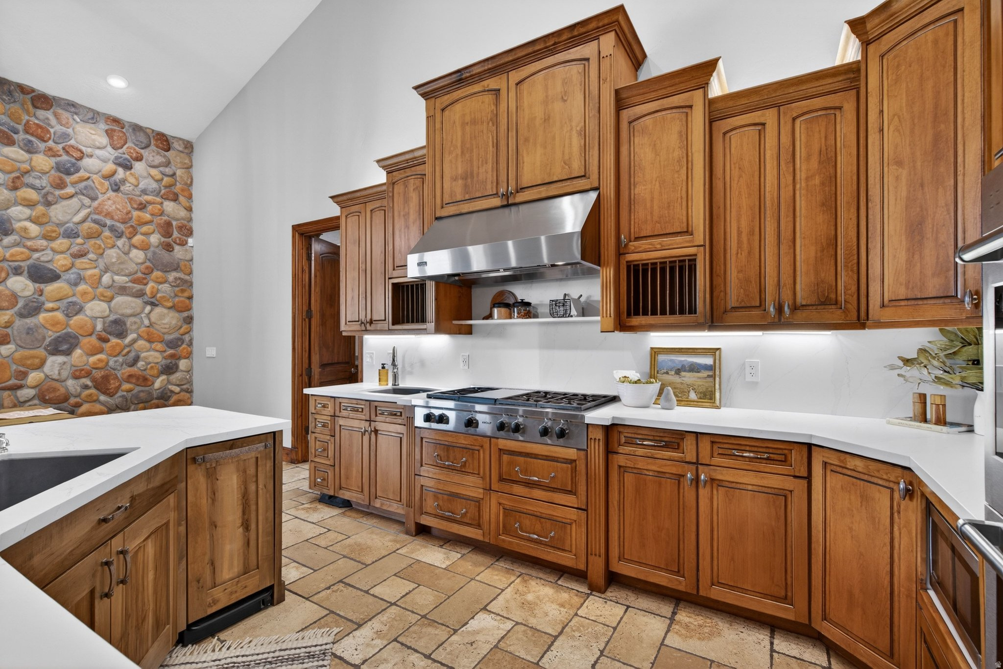 HEALEY HEIGHTS - Residential