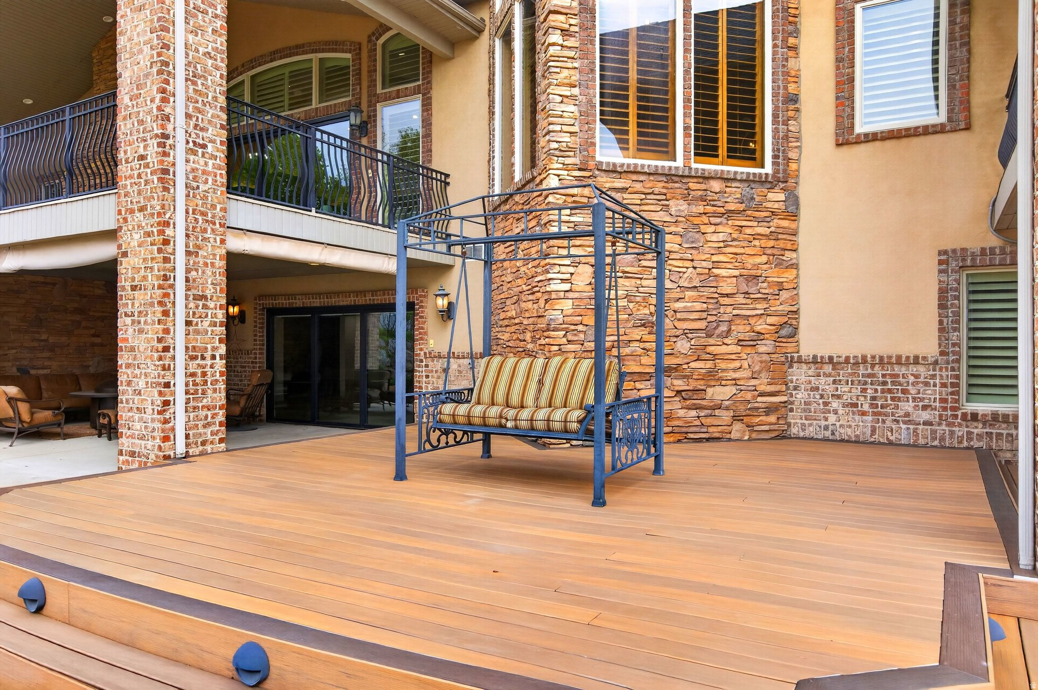 HEALEY HEIGHTS - Residential