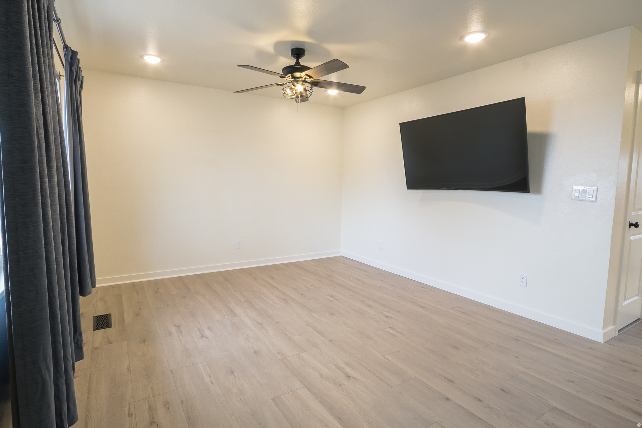 MOUNTAIN VIEW ADDITION - Residential