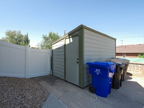 Tiny photo for 2524 S EDGEHILL DR, Bountiful, UT 84010 (MLS # 2175963)