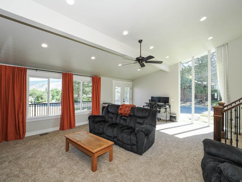 Tiny photo for 2524 S EDGEHILL DR, Bountiful, UT 84010 (MLS # 2175963)