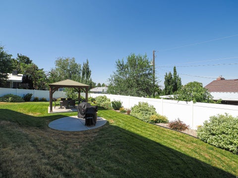 Tiny photo for 2524 S EDGEHILL DR, Bountiful, UT 84010 (MLS # 2175963)