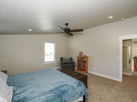 Tiny photo for 2524 S EDGEHILL DR, Bountiful, UT 84010 (MLS # 2175963)