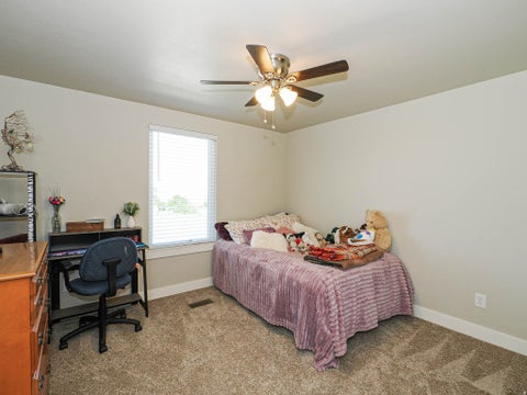 Tiny photo for 2524 S EDGEHILL DR, Bountiful, UT 84010 (MLS # 2175963)