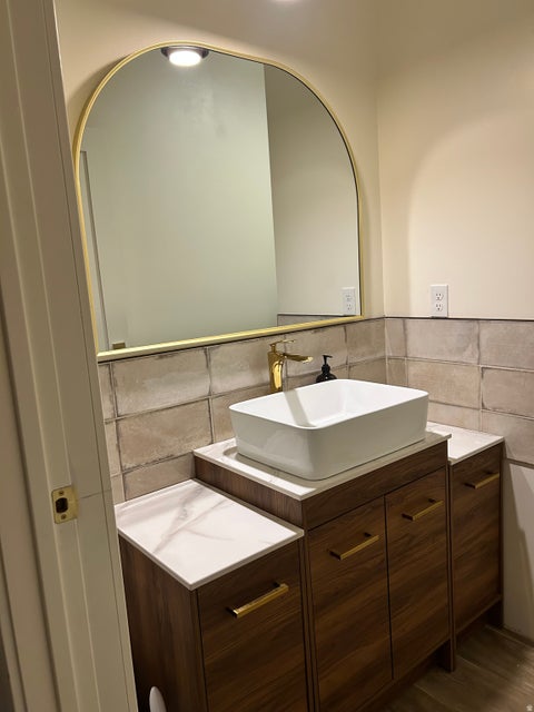 Tiny photo for 71 S 200 ST W, Midway, UT 84049 (MLS # 2141847)
