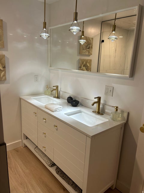 Tiny photo for 71 S 200 ST W, Midway, UT 84049 (MLS # 2141847)