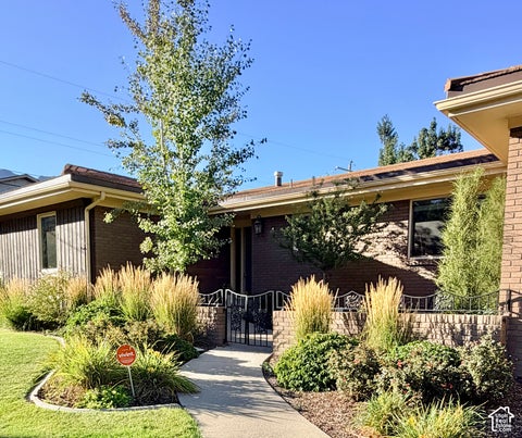 Tiny photo for 2924 E ROBIDOUX RD, Sandy, UT 84093 (MLS # 2183079)