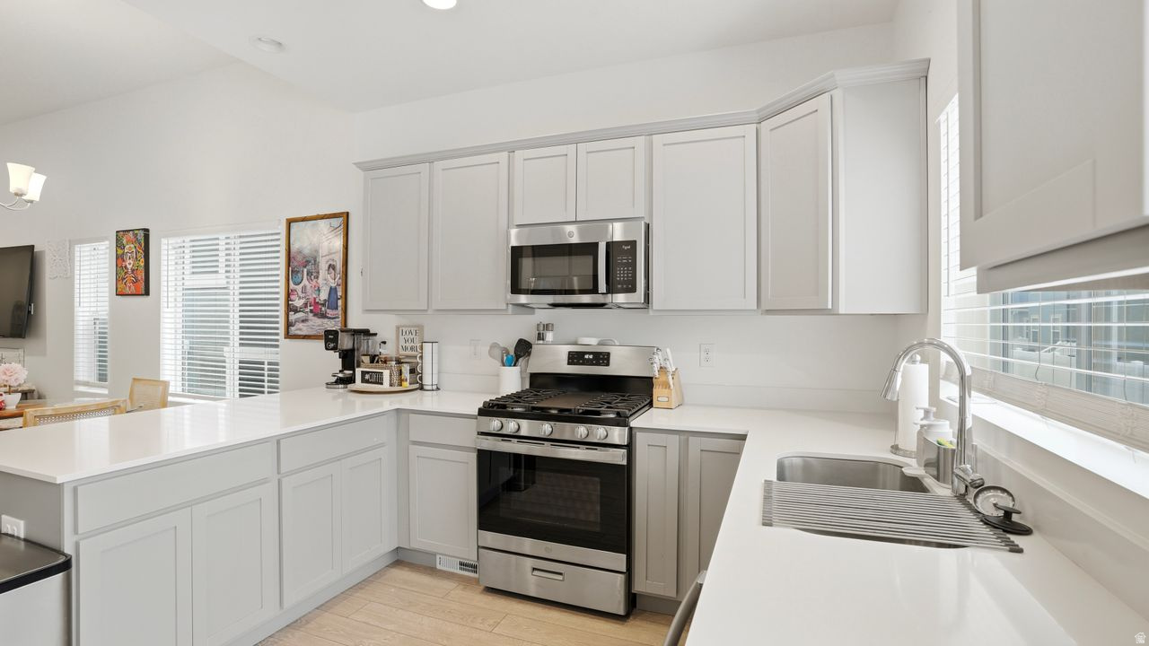 GABLERS GROVE - Residential