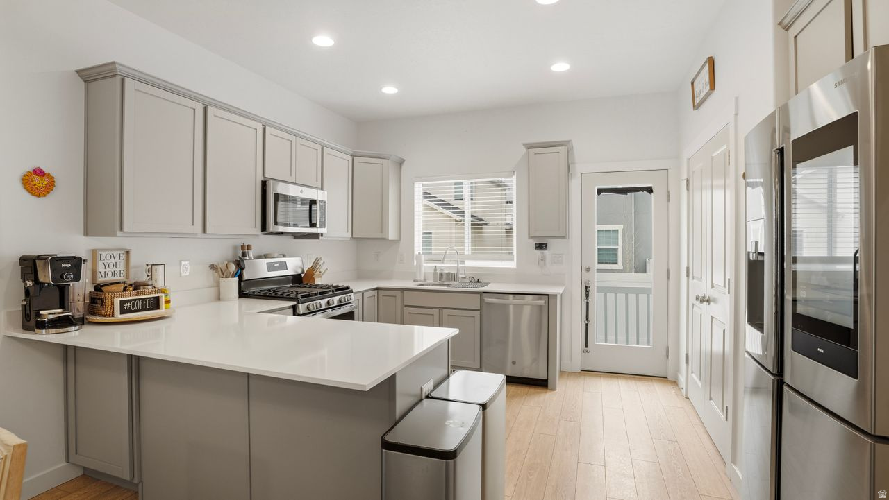 GABLERS GROVE - Residential