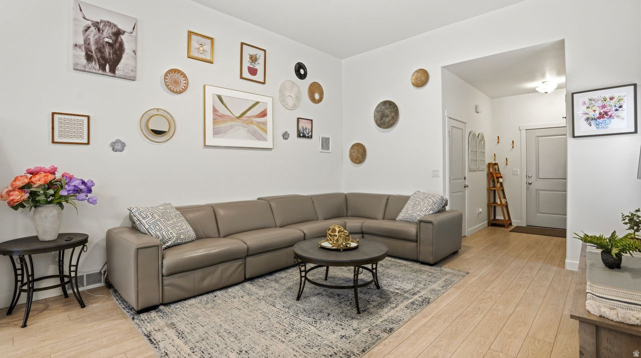 GABLERS GROVE - Residential