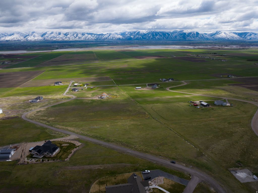 Photo of 6950 W 2700 N #7, Petersboro, UT 84325 (MLS # 2148326)