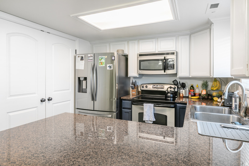 CEDARS AT MILLCREEK - Residential