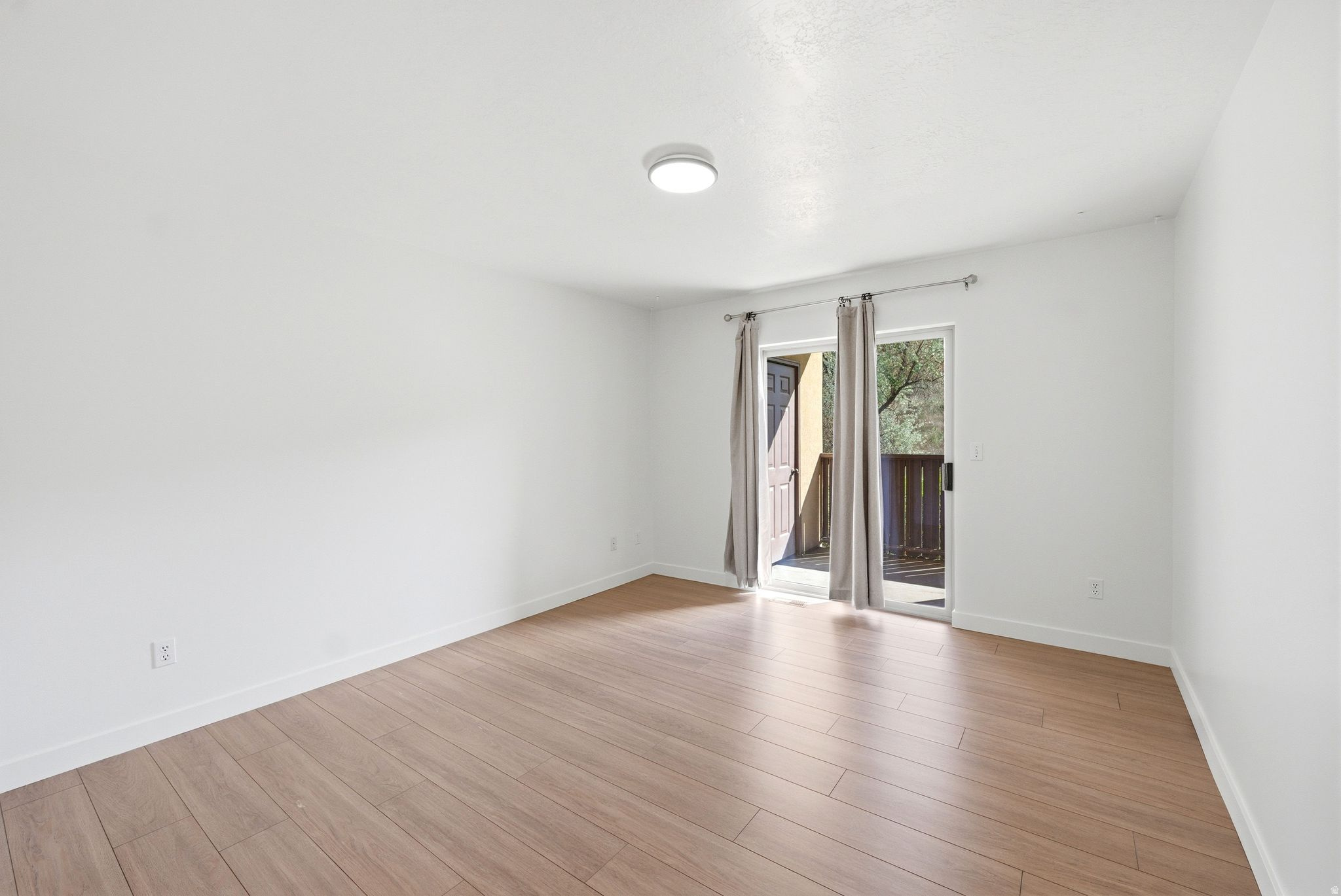 JEFFERSON PLACE COND - Residential