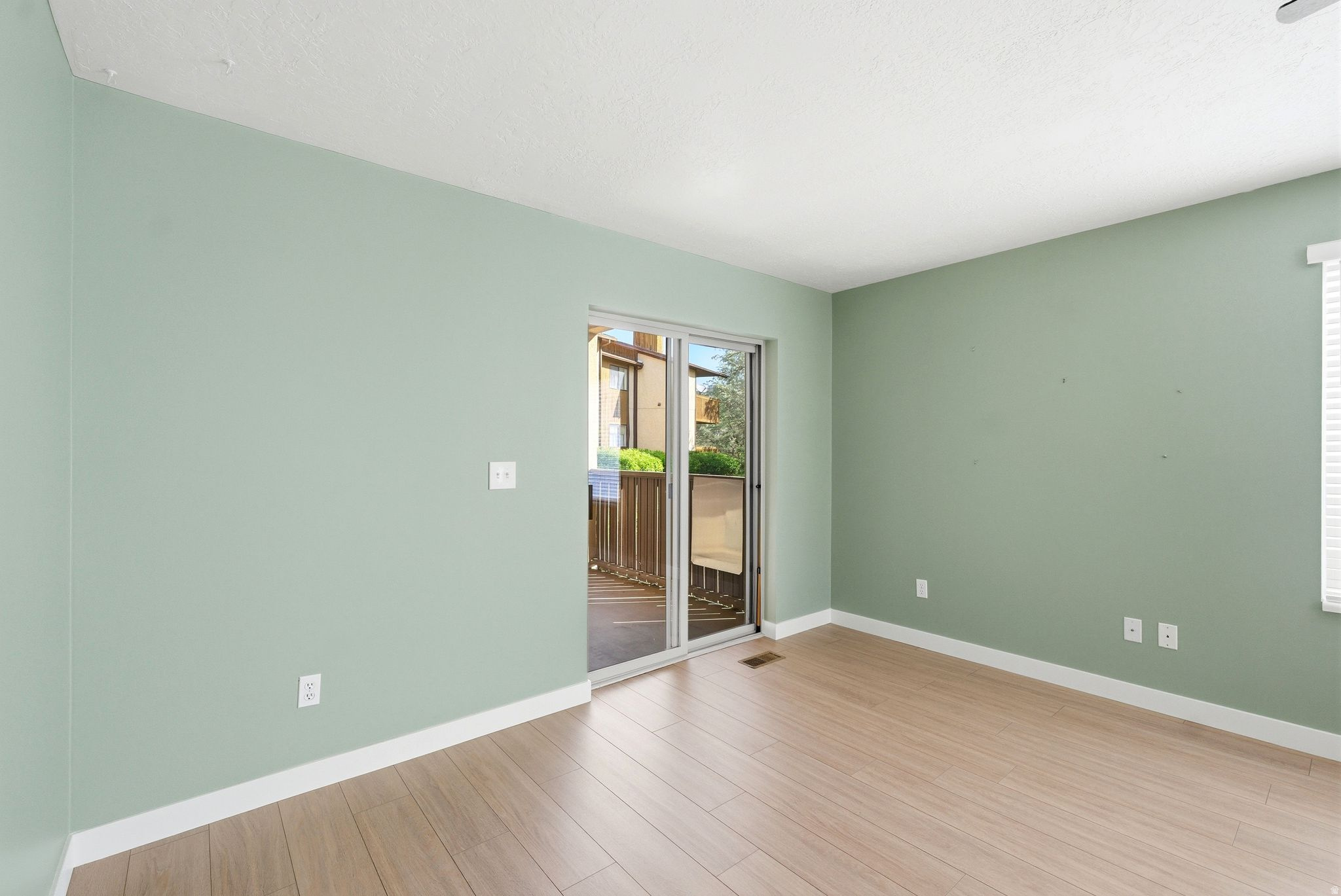 JEFFERSON PLACE COND - Residential