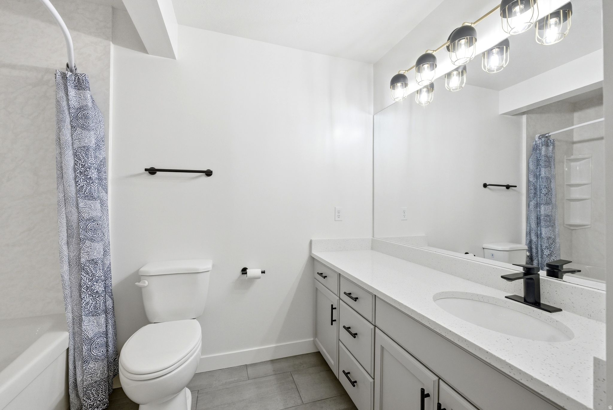 JEFFERSON PLACE COND - Residential