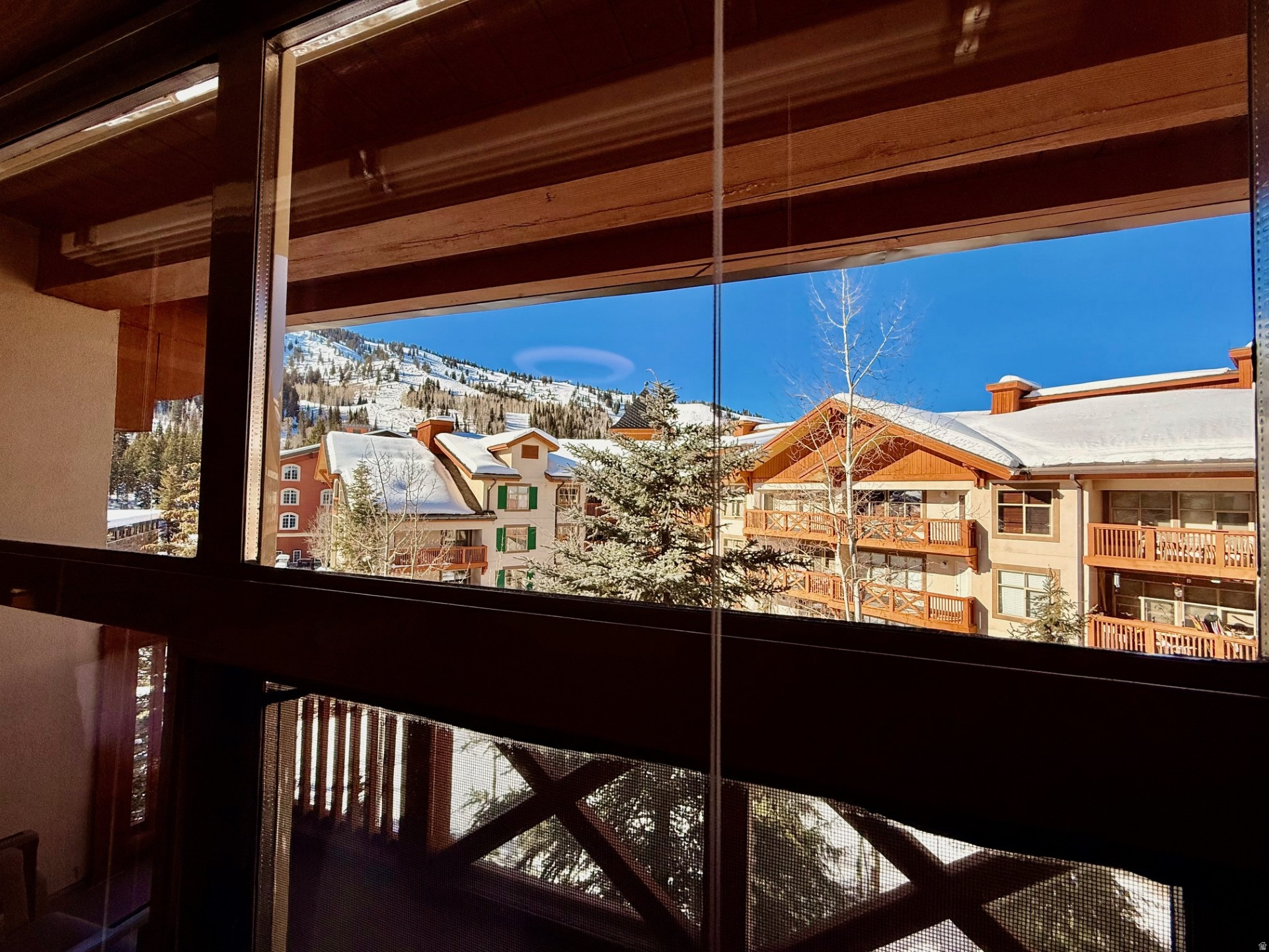 POWDERHORN LODGE - Residential