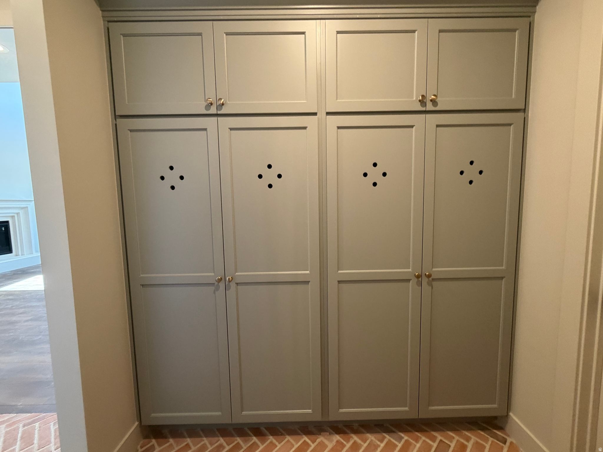 PIONEER HEIGHTS - Residential