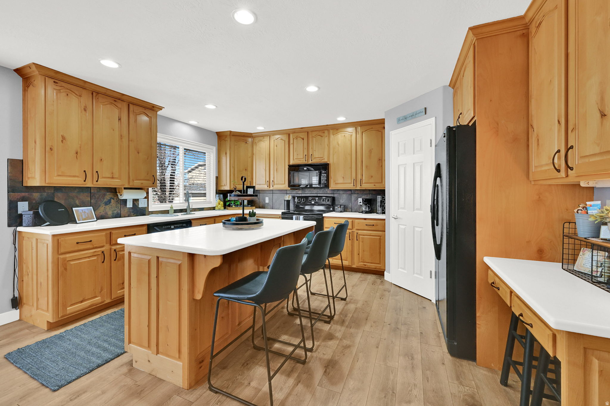 CARRIAGE CROSSING - Residential