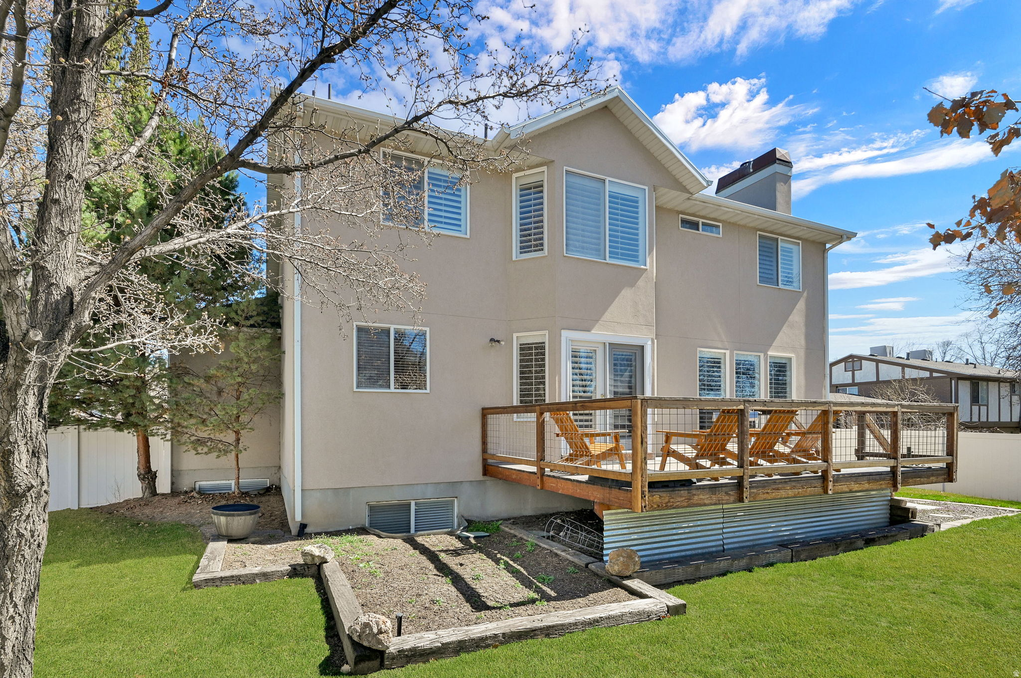 CARRIAGE CROSSING - Residential