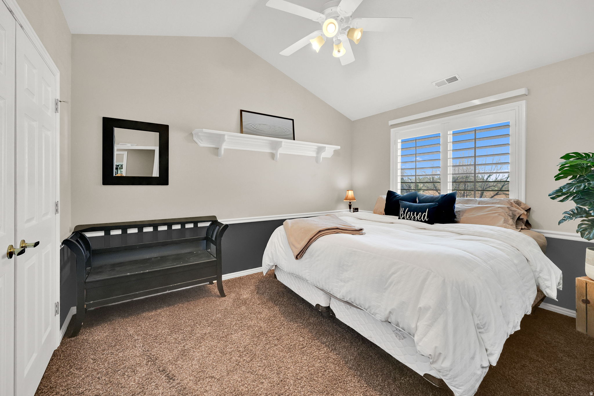 CARRIAGE CROSSING - Residential