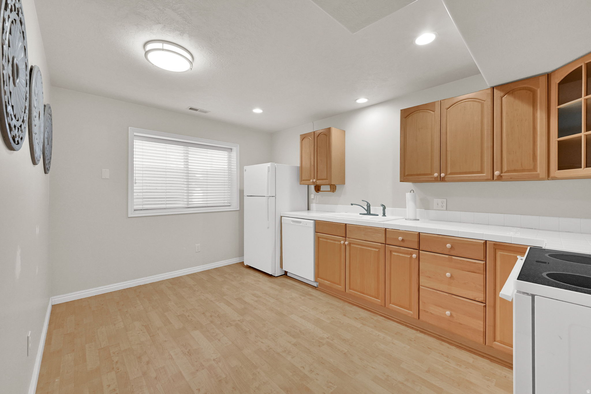 CARRIAGE CROSSING - Residential